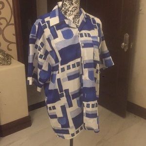 EMVO blue geometric button up